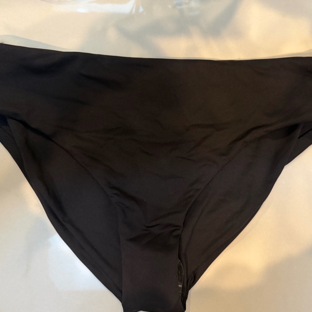 Hurley Women's Black swim bottoms